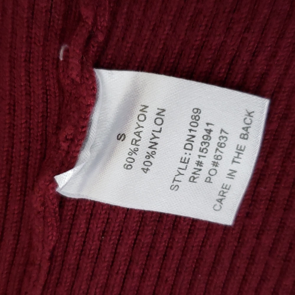 Sweater - Picture 7 of 9